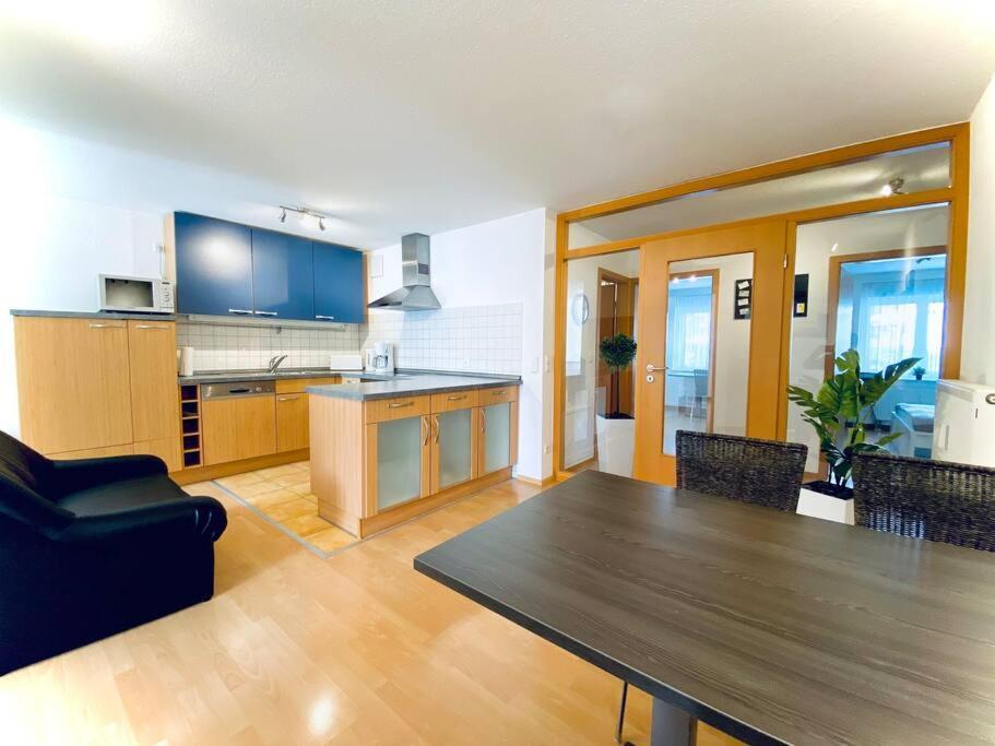 Auszeit Apartment Seeperle: Lakeside Retreat with Sunny Terrace Friedrichshafen Exterior photo